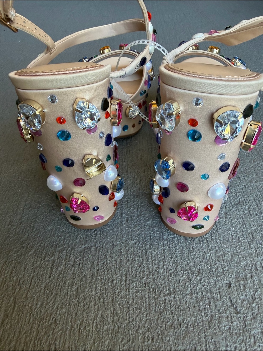 Gianni Bini Calvan Jewel Ornamented Platform Dress Sandals 7.5 NWOB - Picture 6 of 10